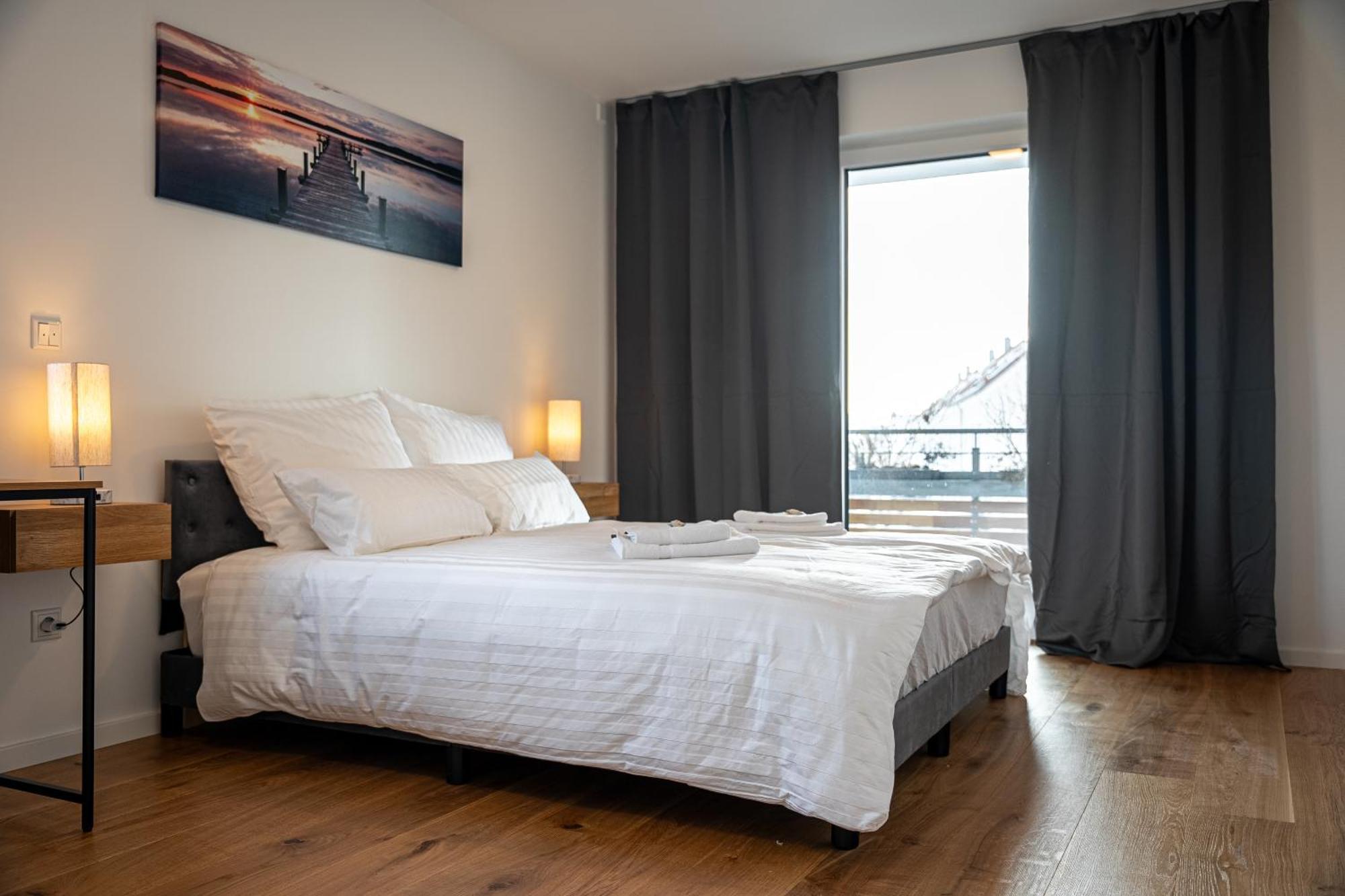 Aparthome Eching Deluxe Near Munich Airport Exterior photo